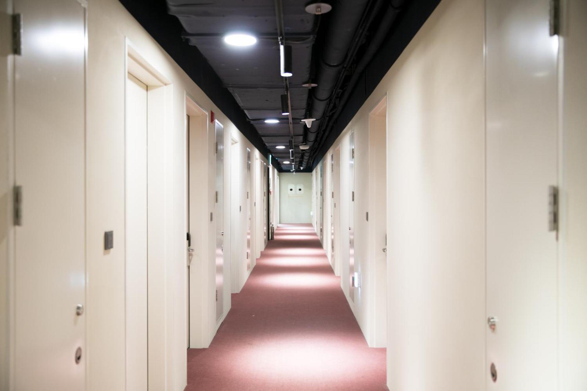 Local Stitch Creator Town Seogyo Hotel โซล ภายนอก รูปภาพ