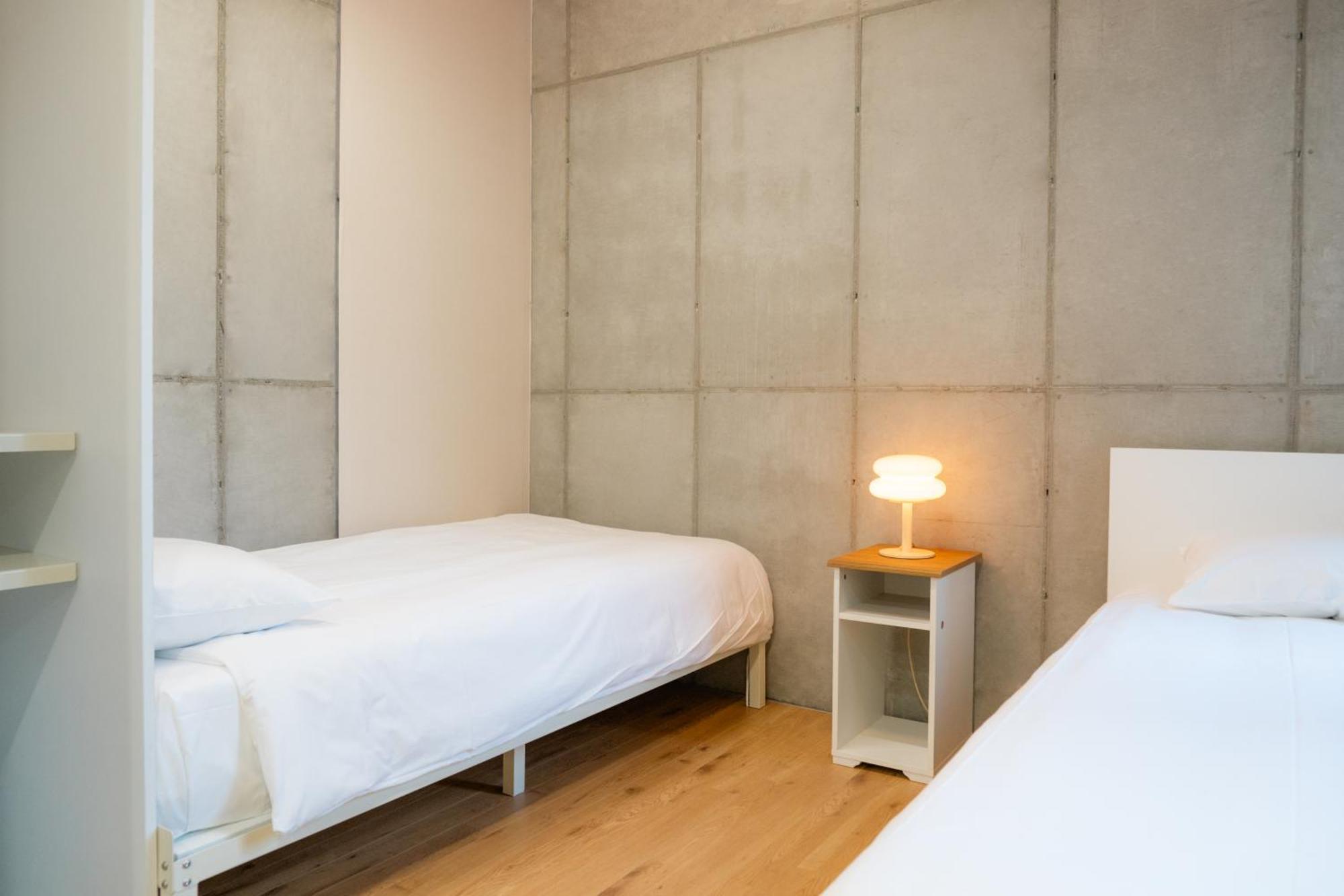 Local Stitch Creator Town Seogyo Hotel โซล ภายนอก รูปภาพ