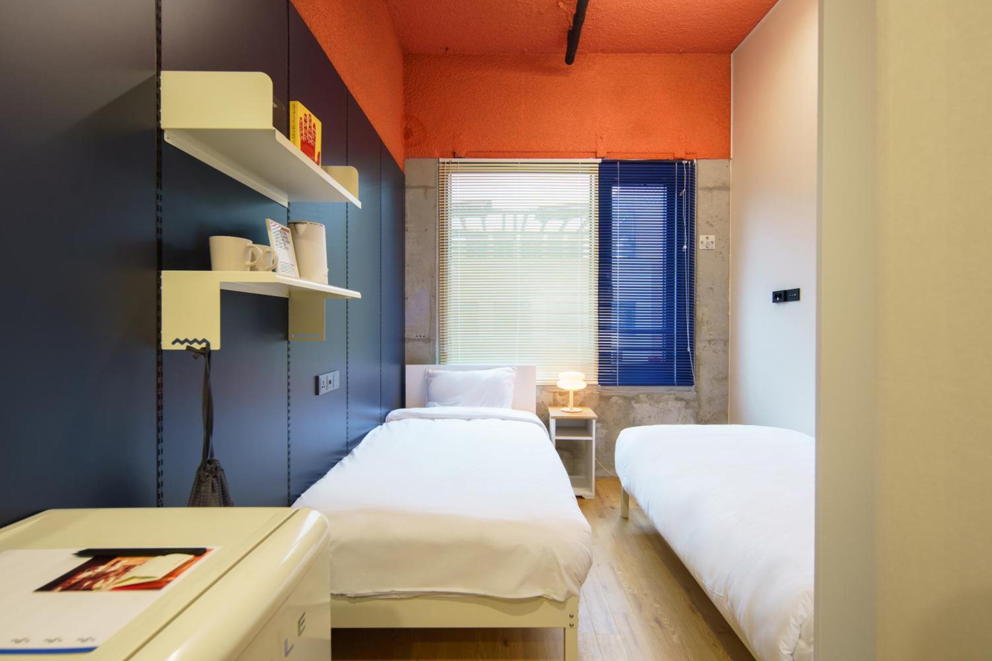Local Stitch Creator Town Seogyo Hotel โซล ภายนอก รูปภาพ